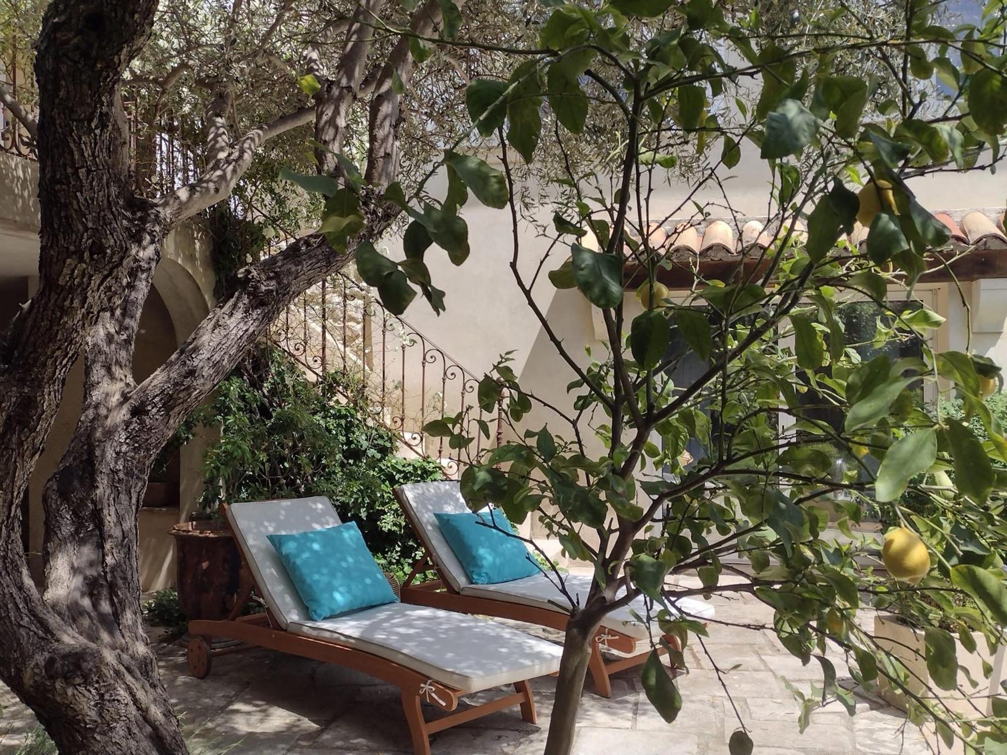 La Maison Des Autres, Piscine Chauffee, Chambres D'Hotes Proches Uzes, Nimes, Pont Du Gard Saint-Genies-de-Malgoires Εξωτερικό φωτογραφία